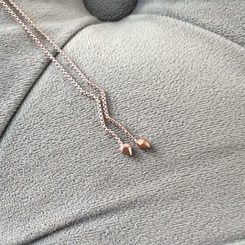 Kendra Scott Beth Necklace Iridescent White Agate - Picture 3 of 4